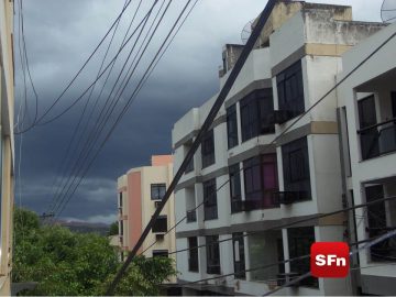 Em São Fidélis venta forte e o tempo segue nublado. Fotos: SFnotícias